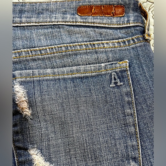 ARTICLES OF SOCIETY Distressed Straight Cropped Jeans Size 31 - Picture 9 of 11